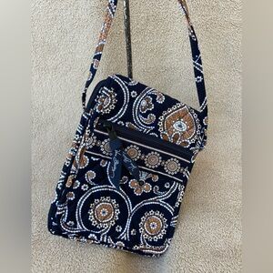 Vera Bradley Caffe Latte Brown Mini Hipster Crossbody Purse 8 x 6.5 x 1 GUC